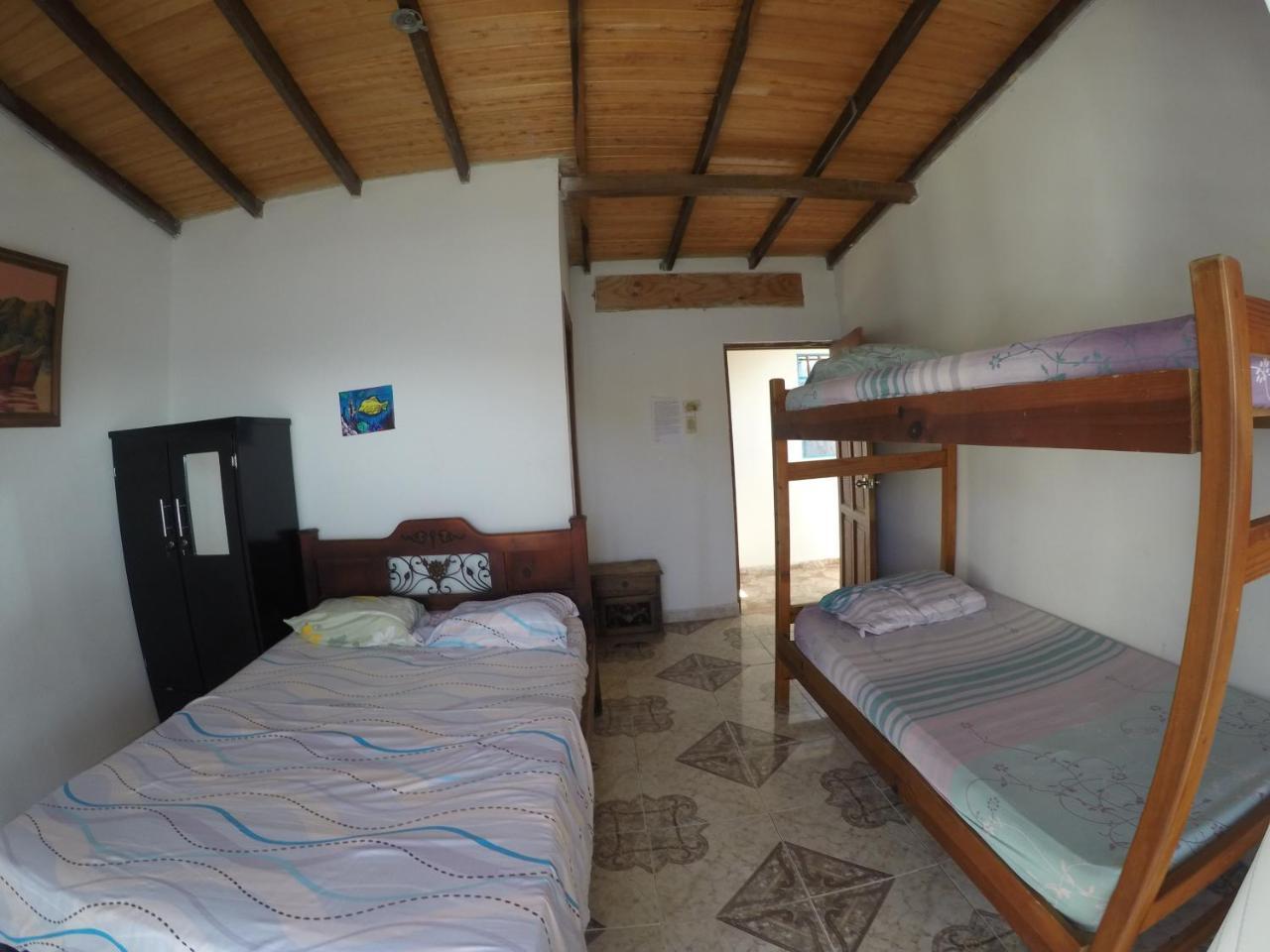 Hospedaje El Shadday Taganga Exteriör bild