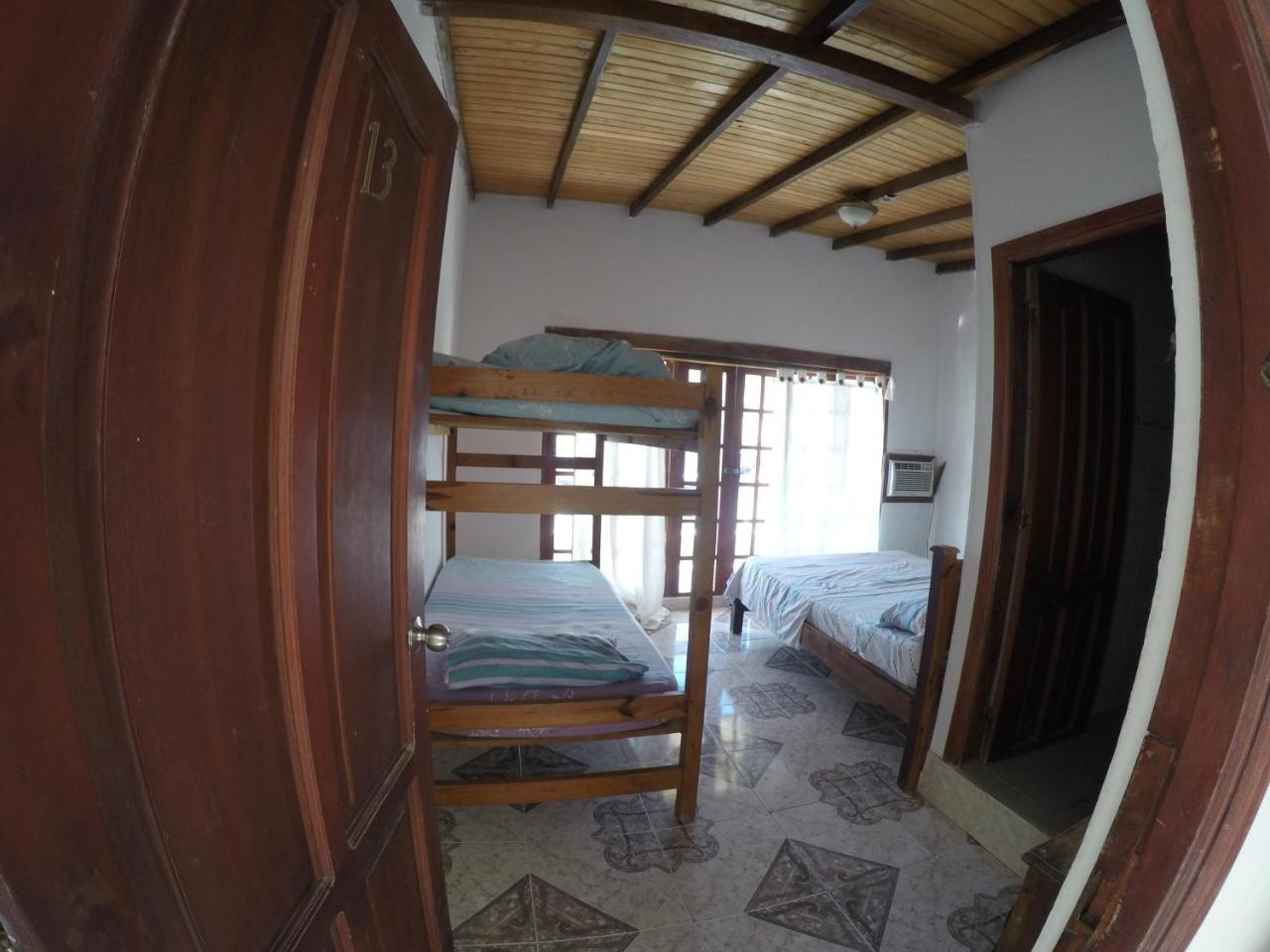 Hospedaje El Shadday Taganga Exteriör bild